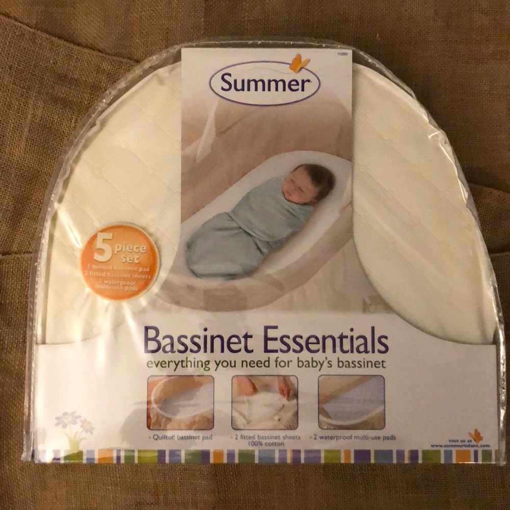 Summer Bassinet Essentials for Baby’s
